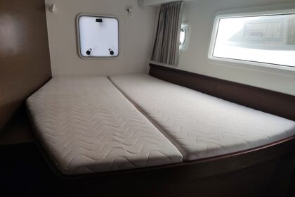 Location Catamaran Lagoon-Bénéteau Lagoon 42 - 4 + 2 cab. Pointe-à-Pitre