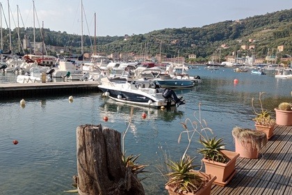 Rent a fantastic speedboat Idea 58  - no cinque terre