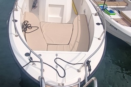 Charter Motorboat Anorti 150 hp Hvar
