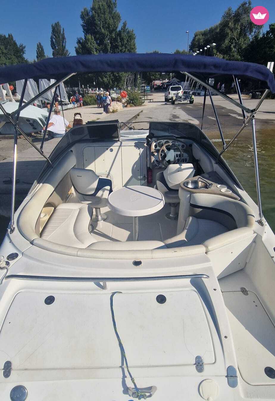 Bateau à moteur Four Winns Sundowner 205 225cv 5