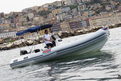 Aluguel Barco sem licença  DOMAR F650 Nápoles