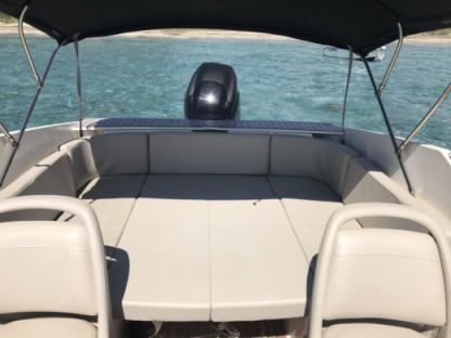 Location Bateau à moteur Quicksilver 645 Activ Hyères