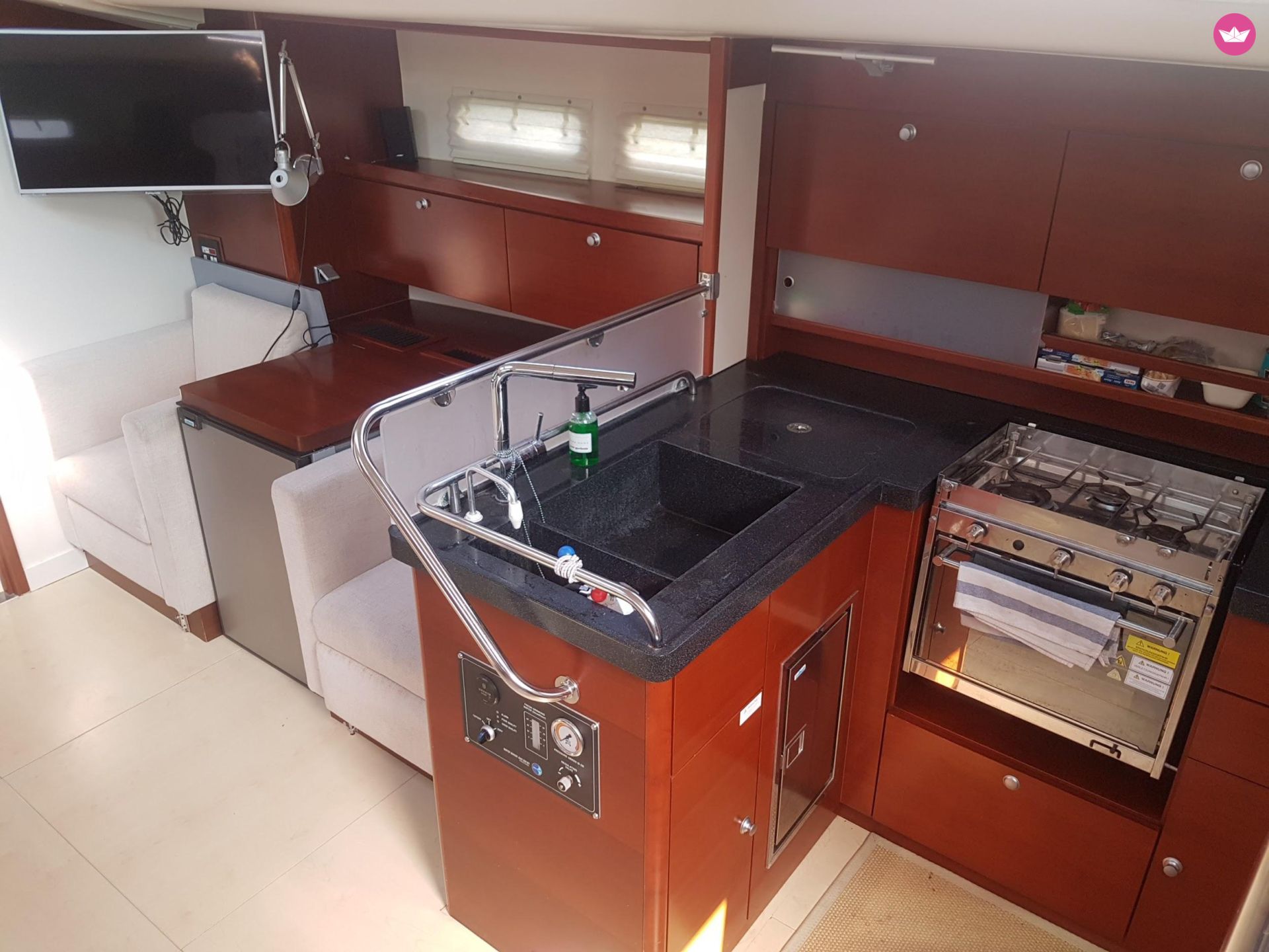 Sailboat Hanse 540E for hire