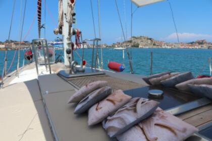O cruzeiro à vela para as Ilhas Eólias