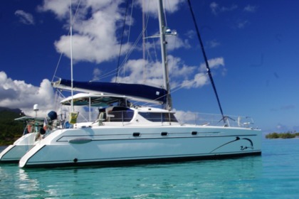 Location Catamaran Fountaine Pajot Belize 43 - 4 + 2 cab. Marseille