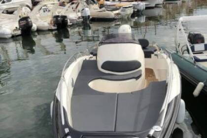Rental Motorboat Libra Open 25 Le Gosier