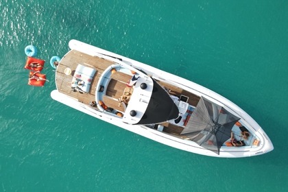 Luxury 20 meter Yacht private rental Saint Martin