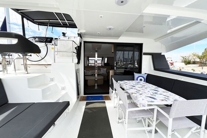 Lagoon 42 - Amaryllis