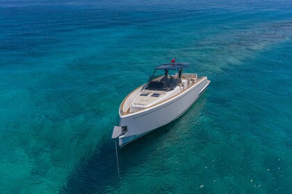 Charter Motor yacht Pardo P38 Platis Gialos