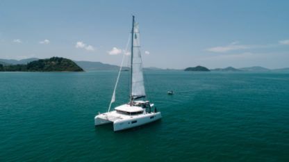 Charter Catamaran Lagoon 42 Phuket Island