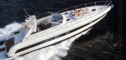 Location Bateau à moteur Gianetti 45 Sport Saint-Tropez