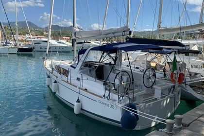 Rental Sailboat Beneteau Oceanis 35.1 Marina Di Portorosa