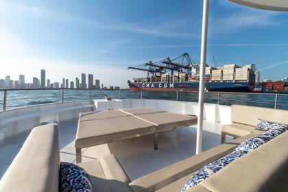 Lujoso catamarán con jacuzzi en Cartagena, Colombia