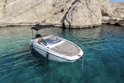 Quicksilver 605 Sundeck – 150 CV – Location bateau Marseille