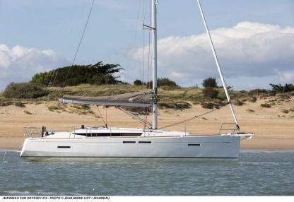 Charter Sailboat Jeanneau Sun Odyssey 419 Kaštel Gomilica
