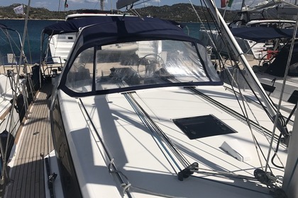 Noleggio Barca a vela BENETEAU OCEANIS 45 Furnari