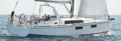 Charter Sailboat Beneteau Oceanis 35.1 Furnari