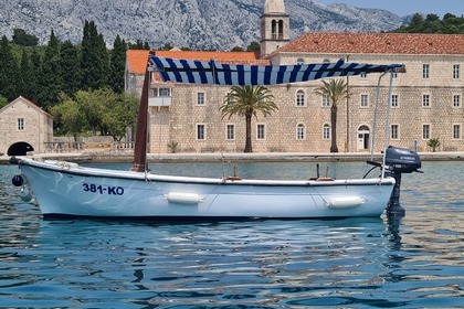 Charter Motorboat Traditional Pasara Korčula