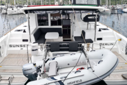 Rental Catamaran LAGOON 40 12