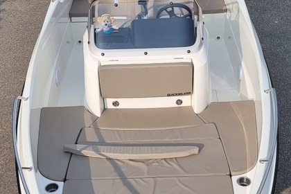 Charter Motorboat Quicksilver 555 Activ Open Radolfzell