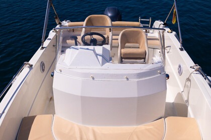 Alquiler Lancha Pacific Craft Pacific Craft 625 Open Blanes
