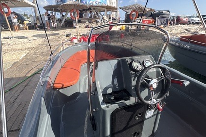 Poseidon Blue Water 185