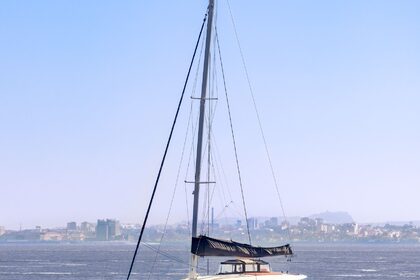 Charter Catamaran Lagoon 45 Lisbon