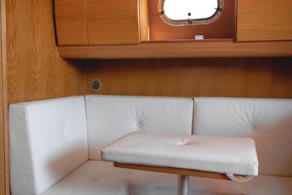 Oplonticharter Futura 38 - Capitan Lu