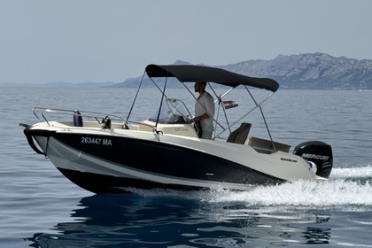 Miete Motorboot Quicksilver Quicksilver 605 Makarska
