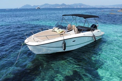Location Bateau à moteur Quicksilver Activ 755 Sundeck Mandelieu-la-Napoule
