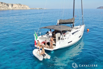 Rental Sailboat Dufour 56 Exclusive Capo d'Orlando