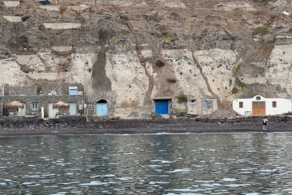 Captain Leo - Private Half-Day Cruises around Santorini