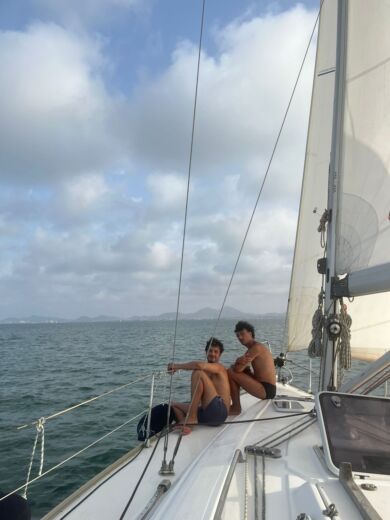 La Manga Sailboat Bavaria 36 alt tag text