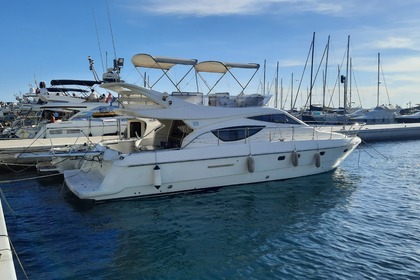 Charter Motorboat Ferretti 460 Rovinj