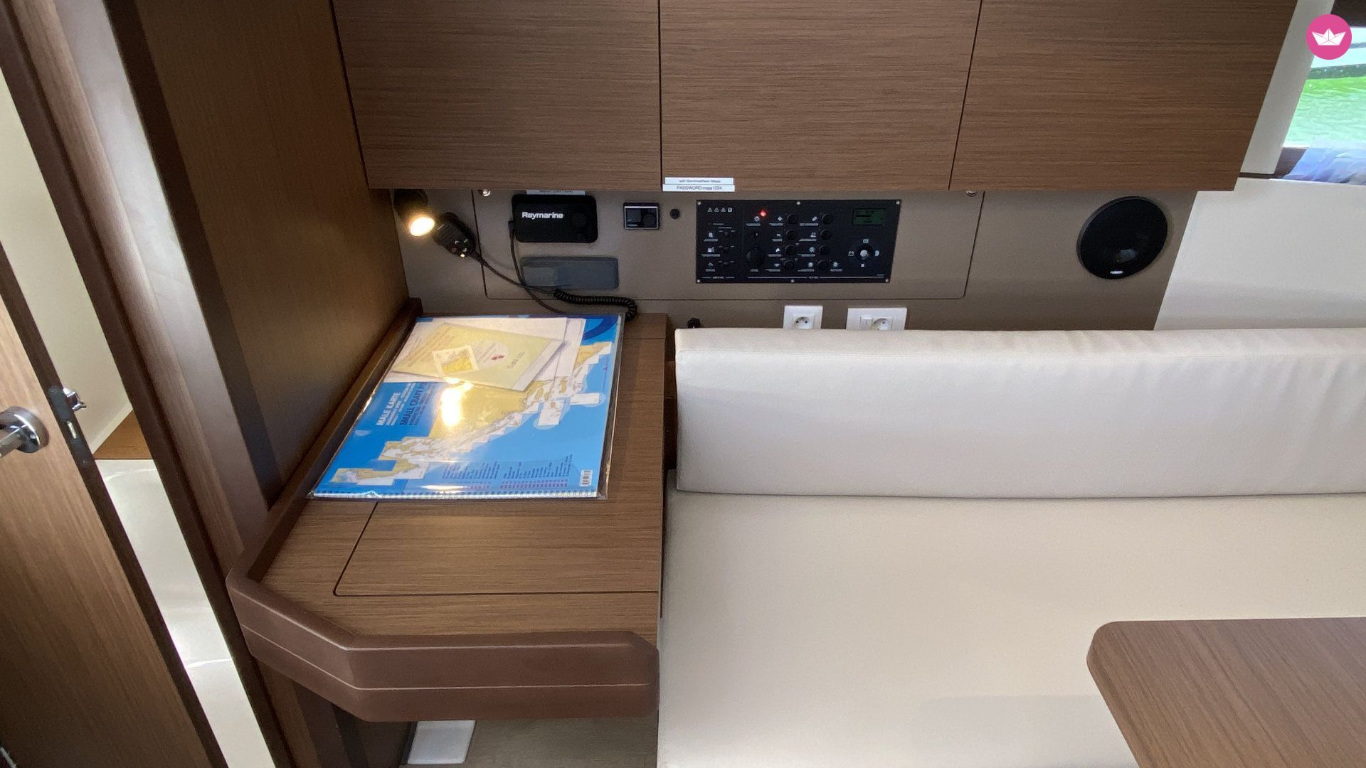 Voilier Beneteau Oceanis 38.1 11.5m 7
