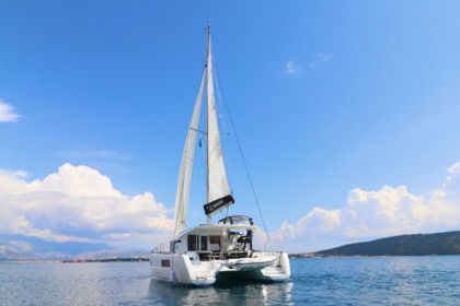 Verhuur Catamaran Lagoon-Bénéteau Lagoon 40 - 4 + 2 cab Kaštel Gomilica