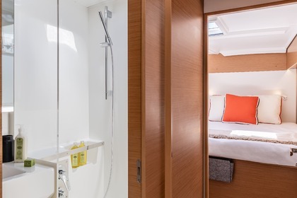 OLOKUM IBIZA BAREBOAT