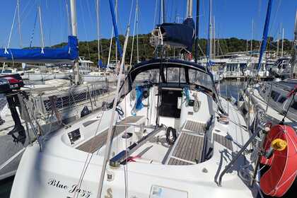 Location Voilier Beneteau First 31.7 Saint-Mandrier-sur-Mer