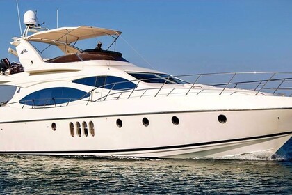 Hire Motor yacht Azimut Azimut 68 Limassol