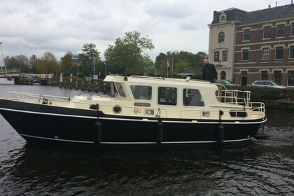 Verhuur Woonboot Kotter Hoendiep Nieuwersluis