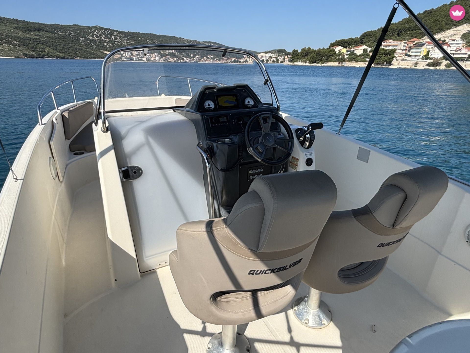 Bateau à moteur Quicksilver Activ 755 Open 250cv 6