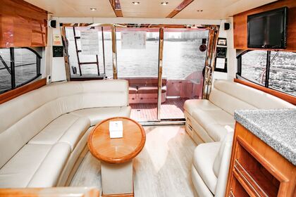 Luxurious Elegant 50ft