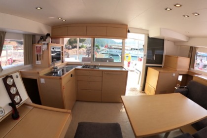 Lagoon 400 S2, Suncity 2