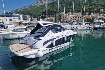 Hire Motorboat Pearlsea Yachts Pearlsea 31 HT Baška Voda