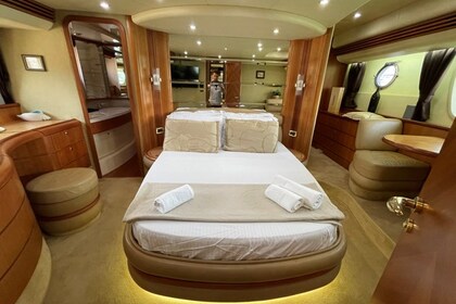 Azimut 68 | Yacht Albania