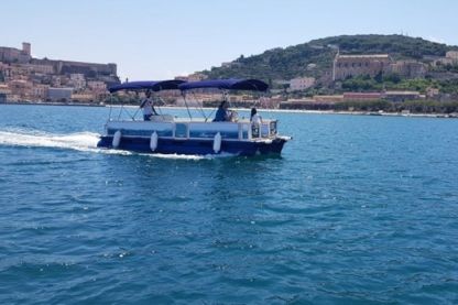 Location Bateau à moteur Pontoon Boat 7.5M Gaète
