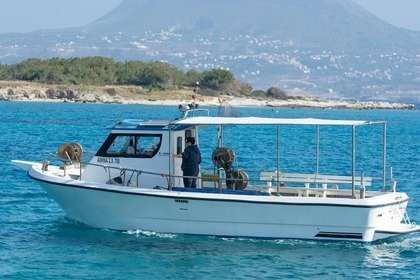 Charter Motorboat ALMARINE 32 Chania