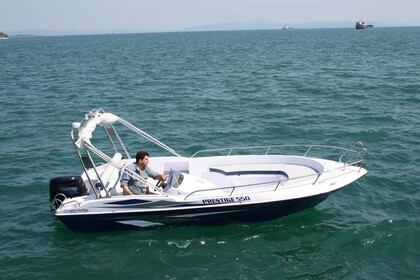 Hire Motorboat Volos marine prestige 550 Marathi