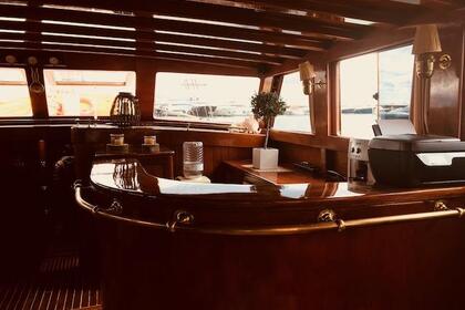 Special offer trip Spetses armada13-15/9