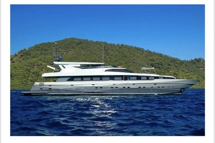 Ultra Luxury Superyacht B71!